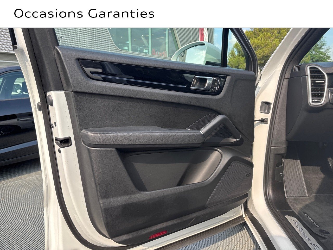 Voitures occasions PORSCHE Cayenne Coupe E-Hybrid Platinum Ed Mougins