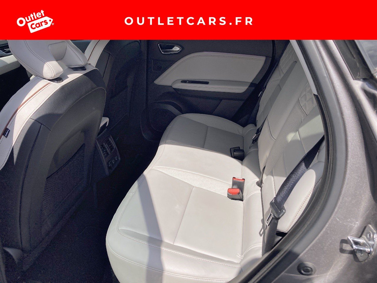 Voitures occasions RENAULT CAPTUR Initiale Paris Béthune