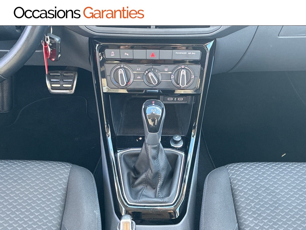 Voitures occasions VOLKSWAGEN T-CROSS United Clermont-Ferrand