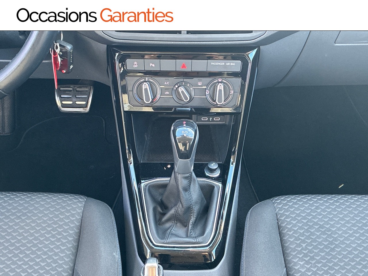 Voitures occasions VOLKSWAGEN T-CROSS United Clermont-Ferrand