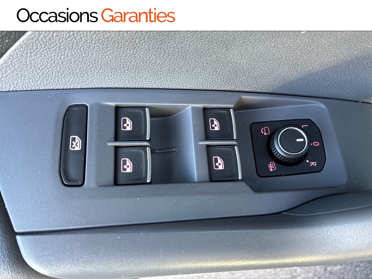 Voitures occasions VOLKSWAGEN T-CROSS United Clermont-Ferrand