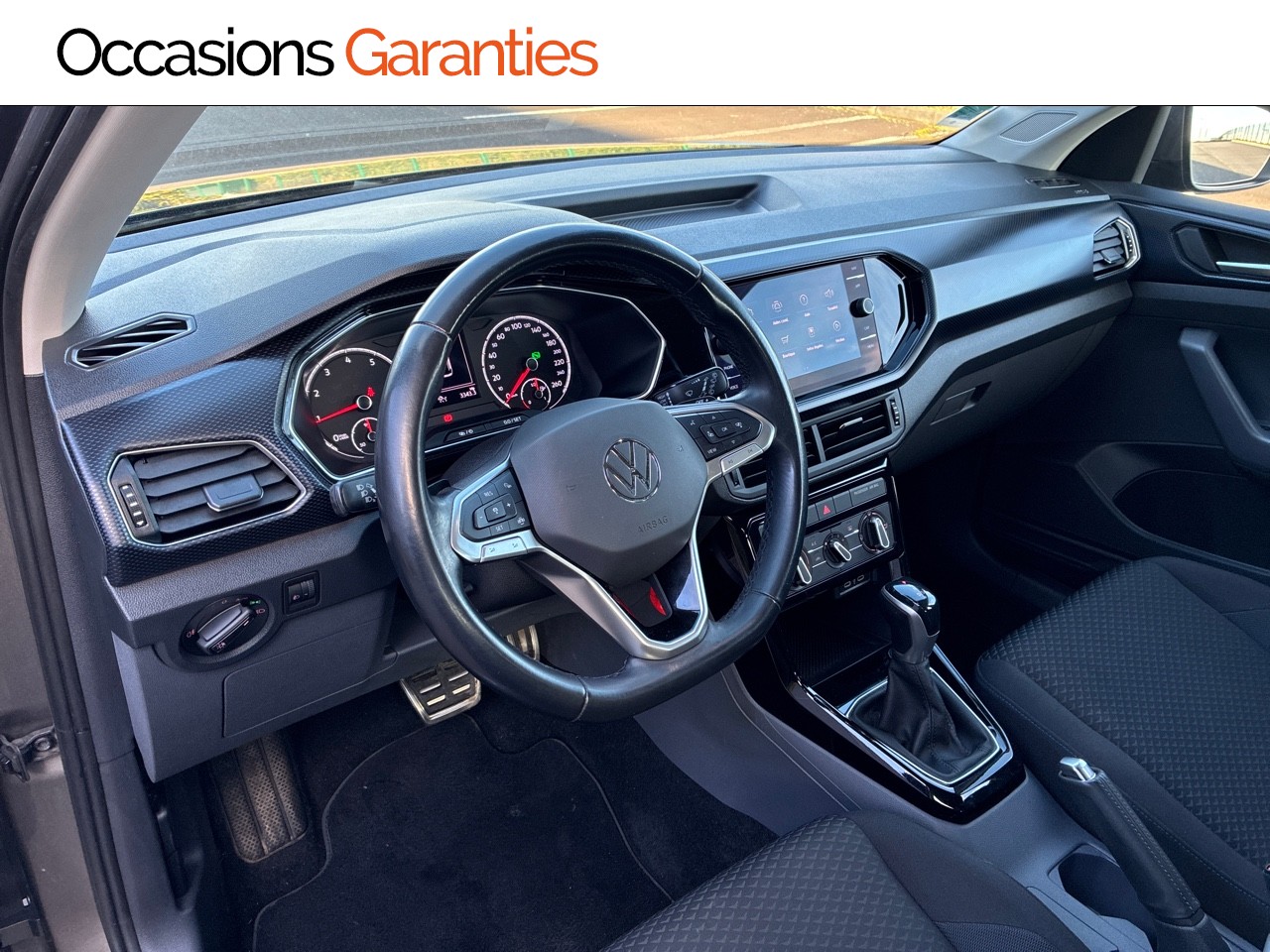 Voitures occasions VOLKSWAGEN T-CROSS United Clermont-Ferrand