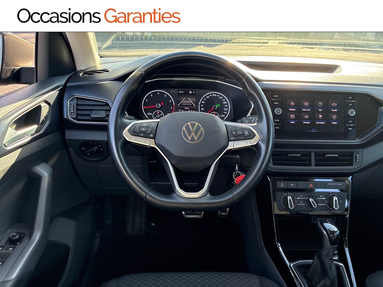 Voitures occasions VOLKSWAGEN T-CROSS United Clermont-Ferrand