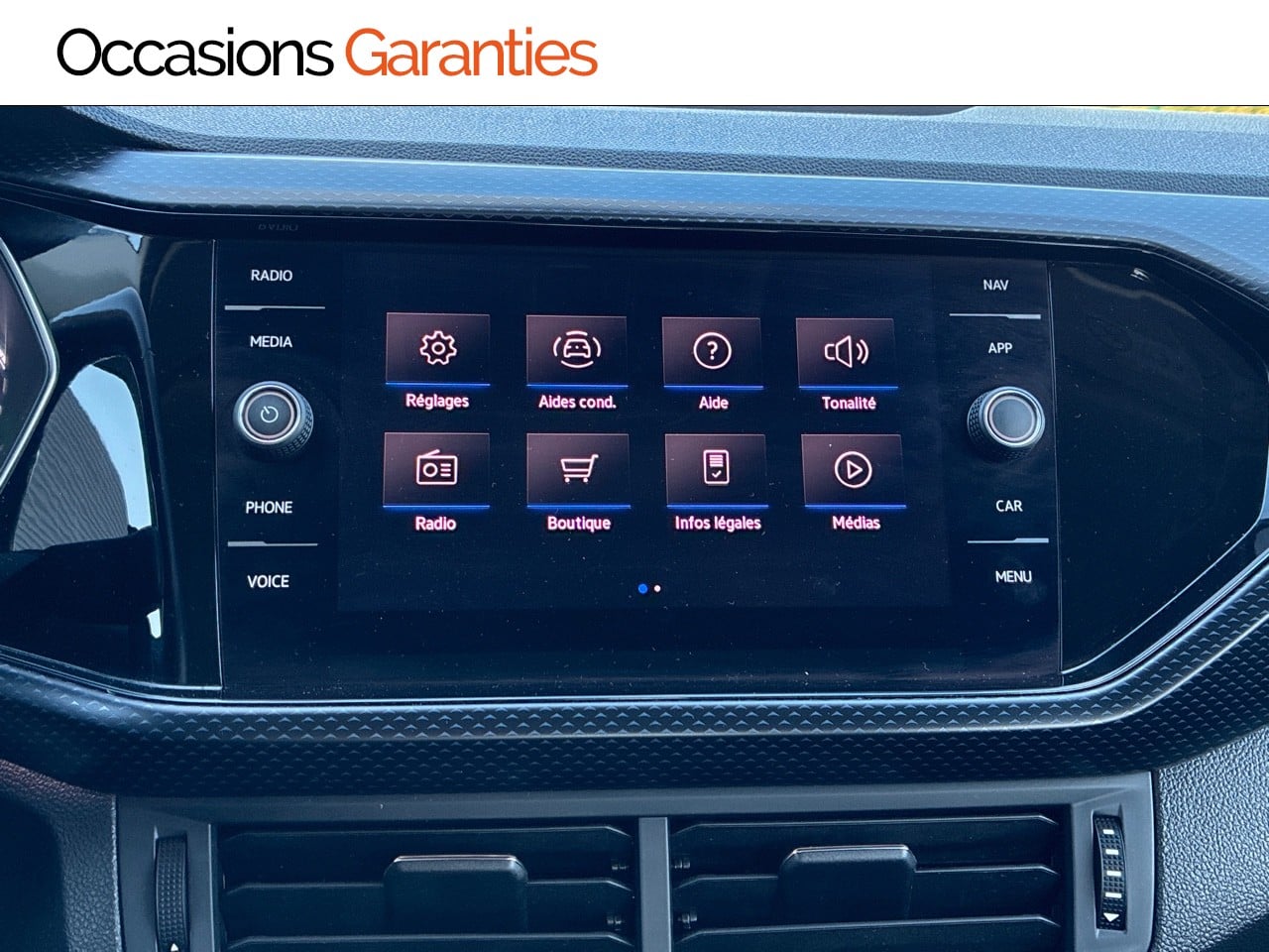 Voitures occasions VOLKSWAGEN T-CROSS United Clermont-Ferrand