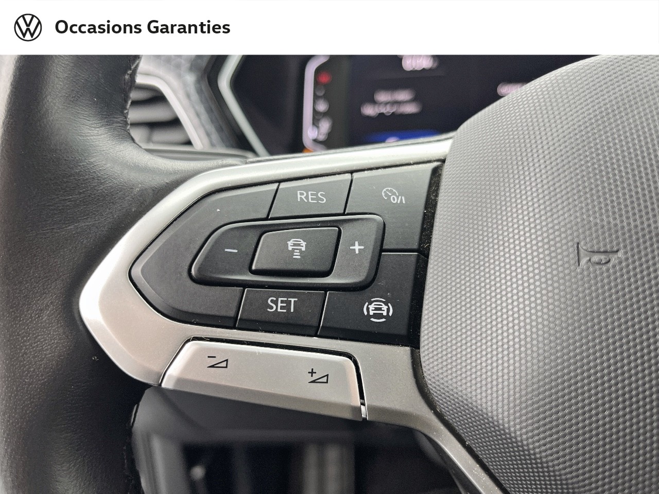 Voitures occasions VOLKSWAGEN T-CROSS R-Line Tech Orvault