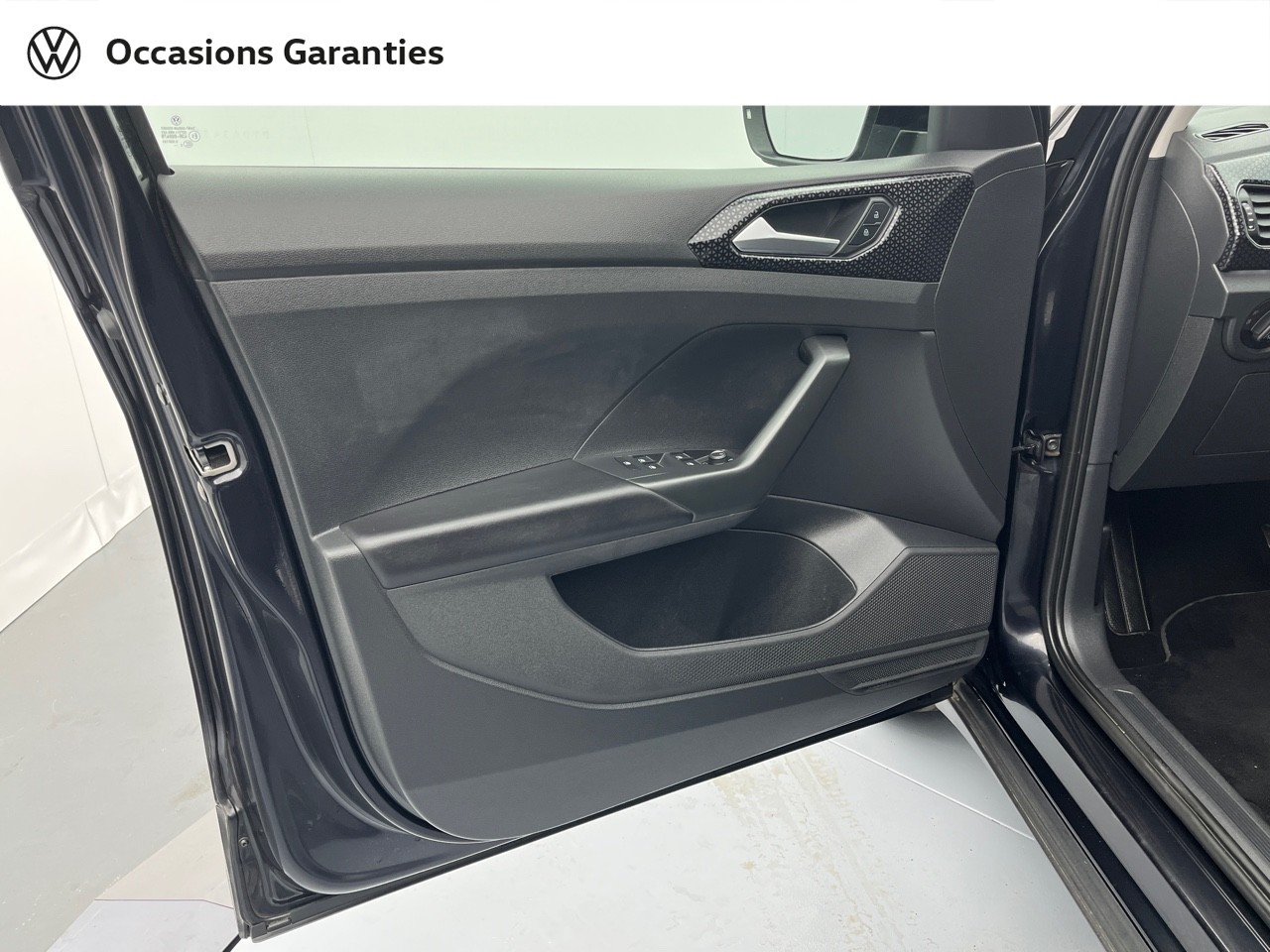 Voitures occasions VOLKSWAGEN T-CROSS R-Line Tech Orvault