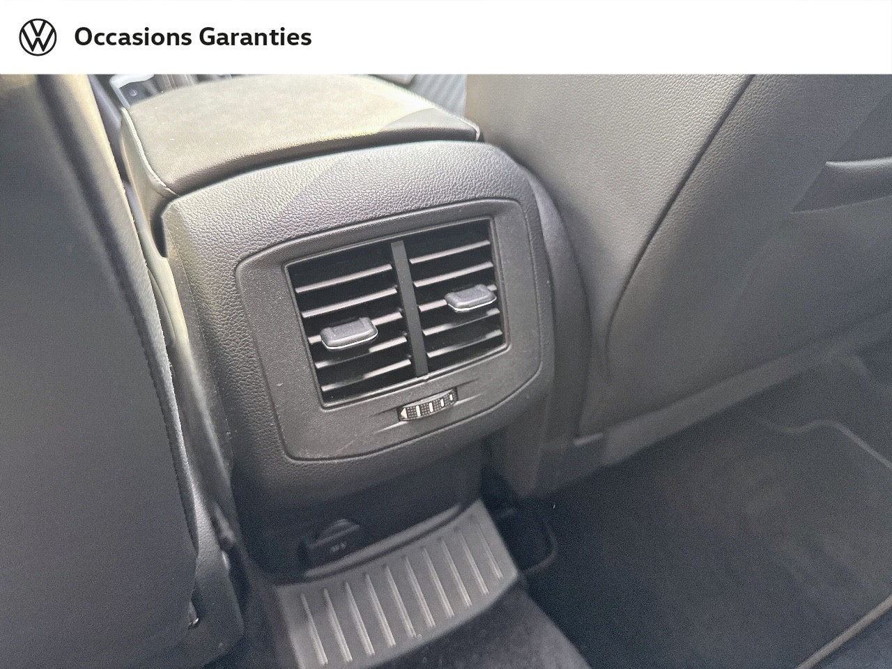 Voitures occasions VOLKSWAGEN T-ROC R-Line Villemomble