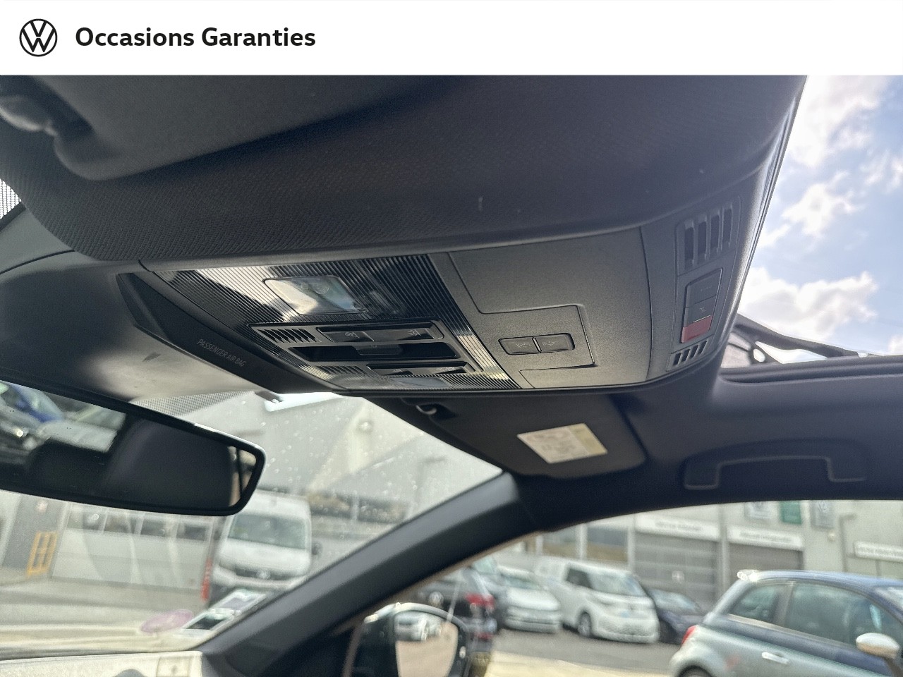Voitures occasions VOLKSWAGEN T-ROC R-Line Villemomble