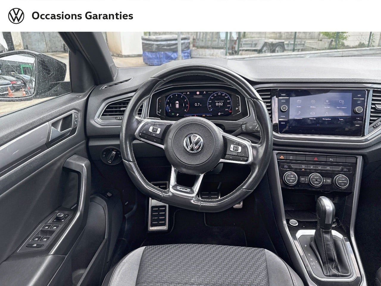 Voitures occasions VOLKSWAGEN T-ROC R-Line Villemomble