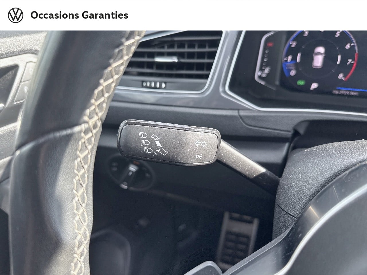 Voitures occasions VOLKSWAGEN T-ROC R-Line Villemomble