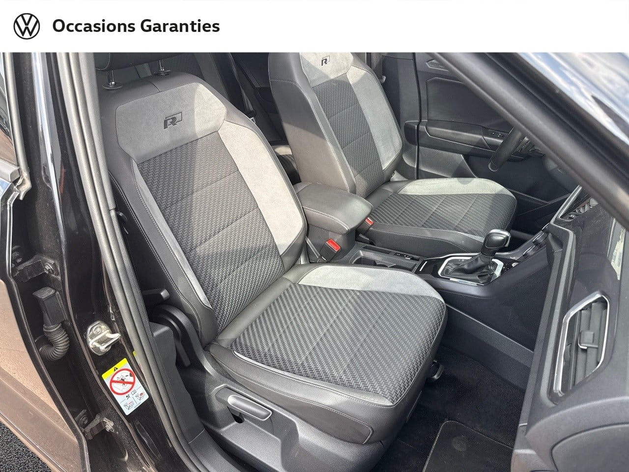 Voitures occasions VOLKSWAGEN T-ROC R-Line Villemomble