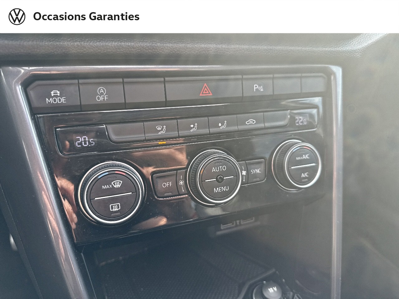 Voitures occasions VOLKSWAGEN T-ROC R-Line Villemomble