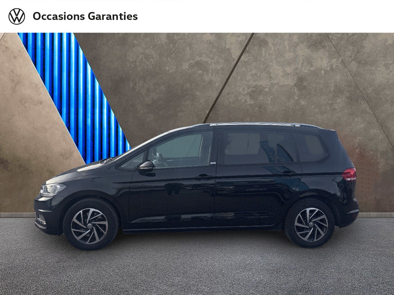 Voitures occasions VOLKSWAGEN TOURAN Connect Lens