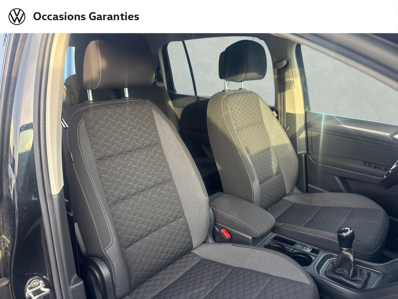 Voitures occasions VOLKSWAGEN TOURAN Connect Lens
