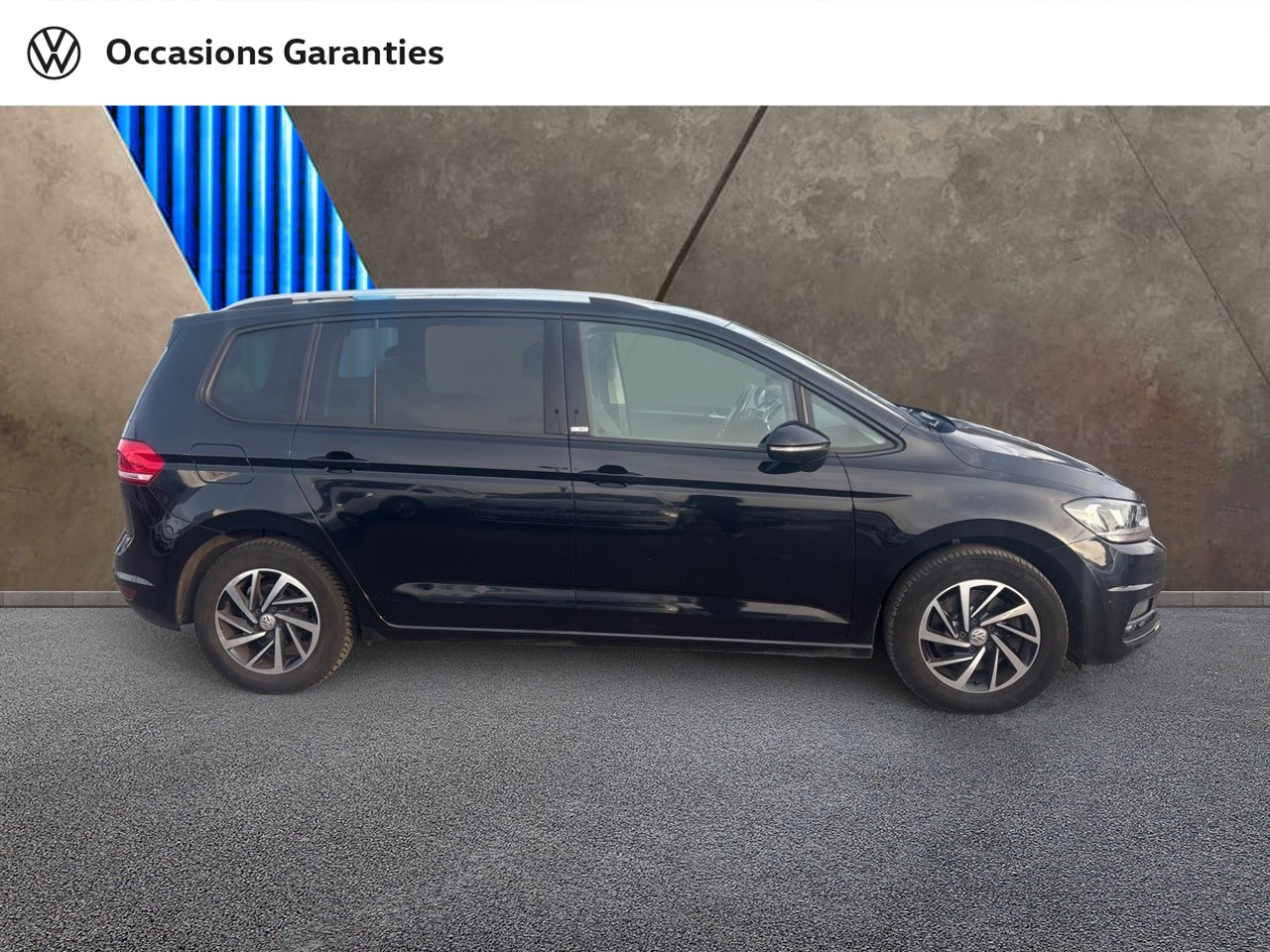 Voitures occasions VOLKSWAGEN TOURAN Connect Lens