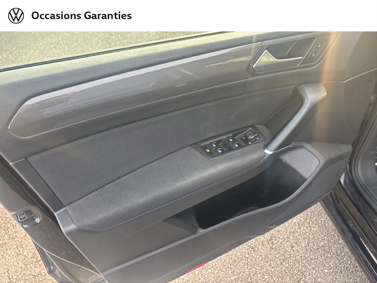 Voitures occasions VOLKSWAGEN TOURAN Connect Lens