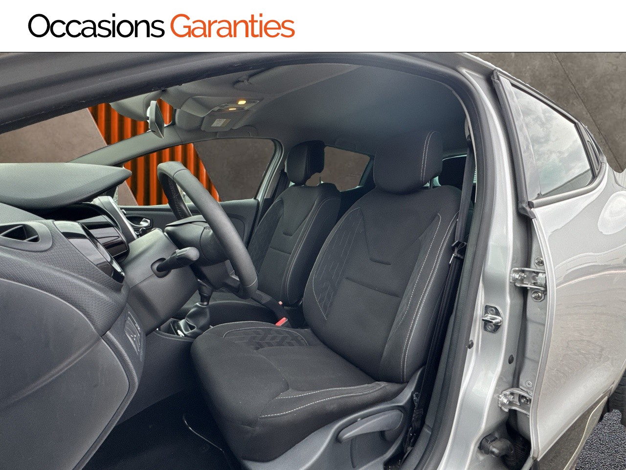 Voitures occasions RENAULT CLIO Limited Villers-Cotterêts