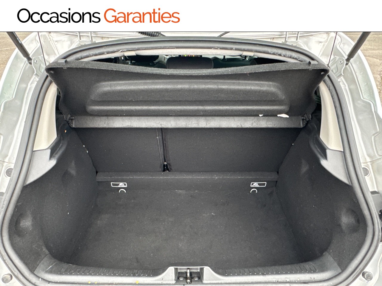 Voitures occasions RENAULT CLIO Limited Villers-Cotterêts