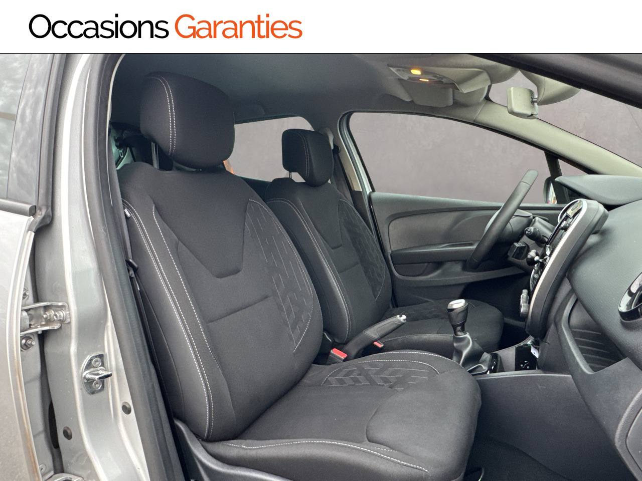 Voitures occasions RENAULT CLIO Limited Villers-Cotterêts