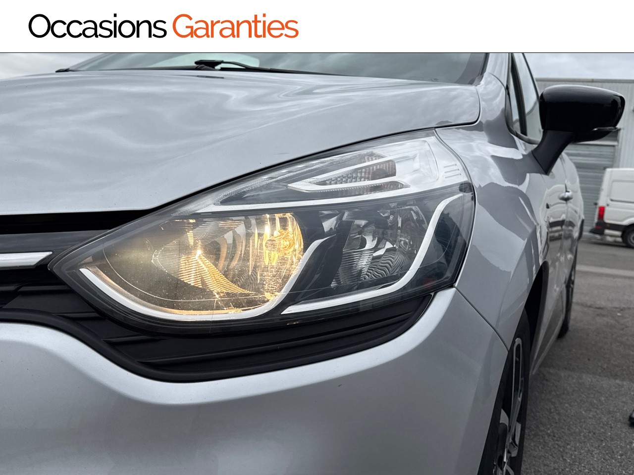 Voitures occasions RENAULT CLIO Limited Villers-Cotterêts