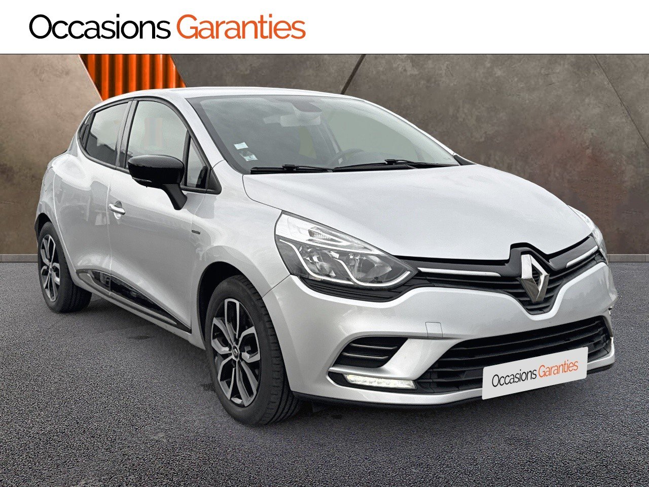Voitures occasions RENAULT CLIO Limited Villers-Cotterêts