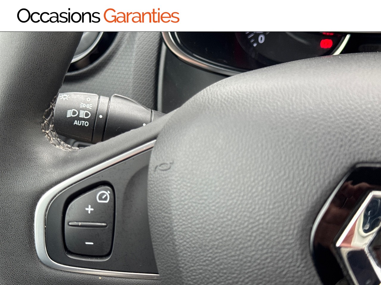 Voitures occasions RENAULT CLIO Limited Villers-Cotterêts