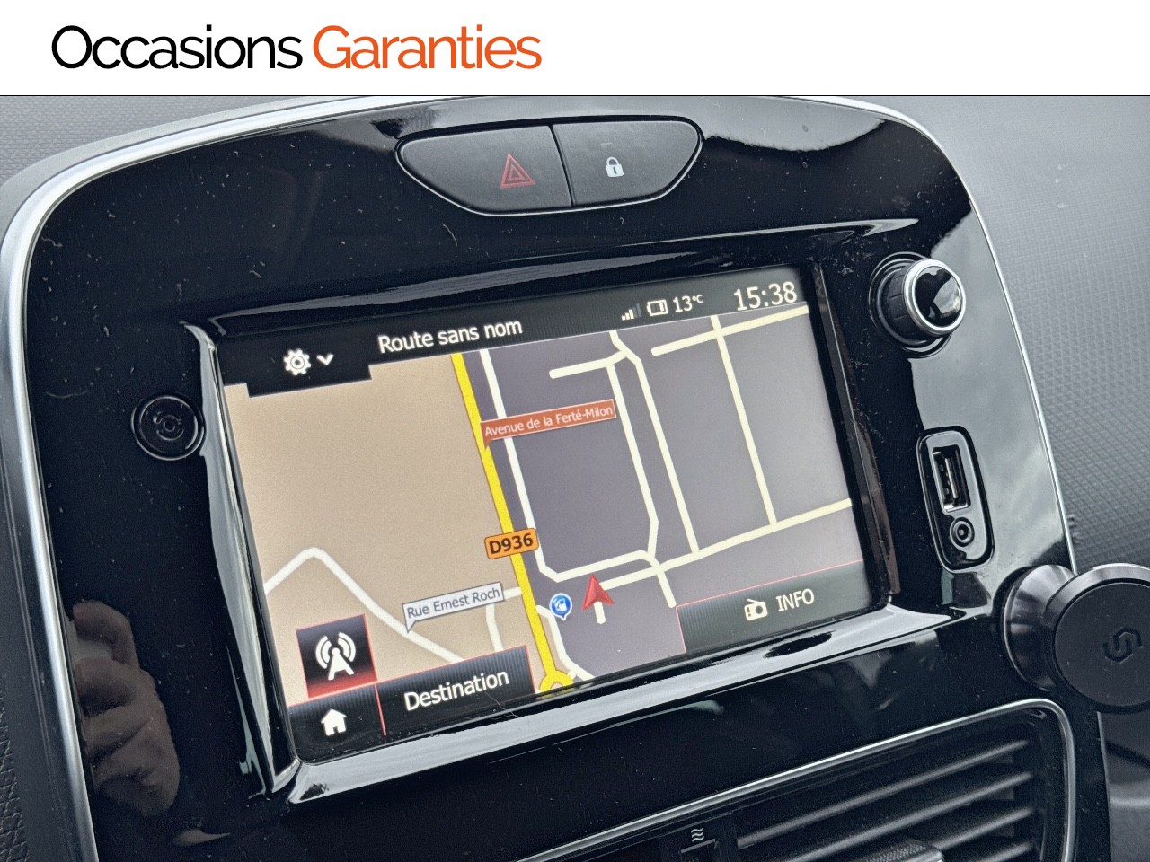 Voitures occasions RENAULT CLIO Limited Villers-Cotterêts