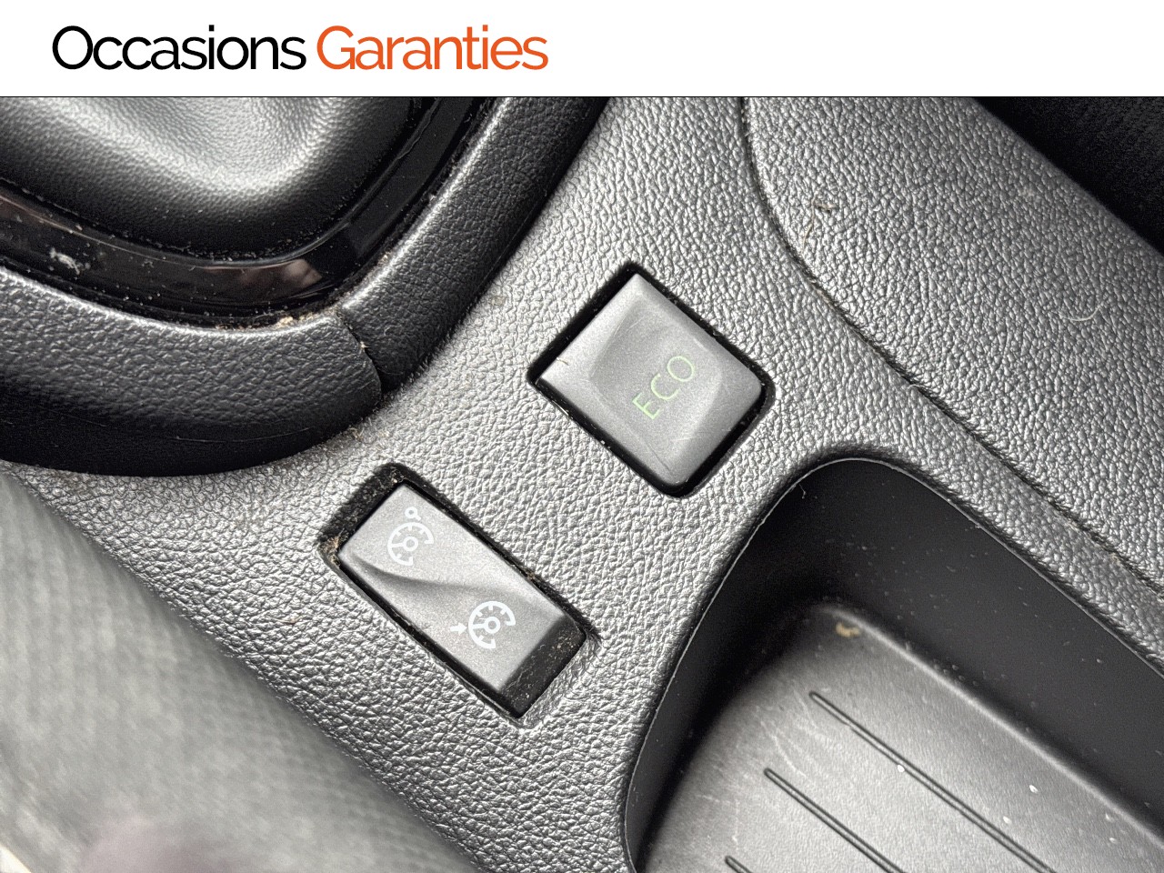 Voitures occasions RENAULT CLIO Limited Villers-Cotterêts