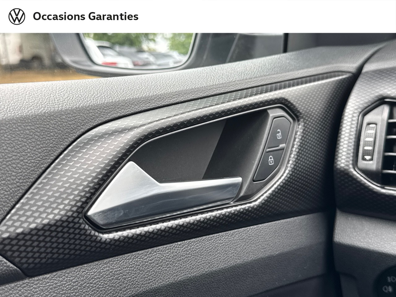 Voitures occasions VOLKSWAGEN T-CROSS Lounge Rezé