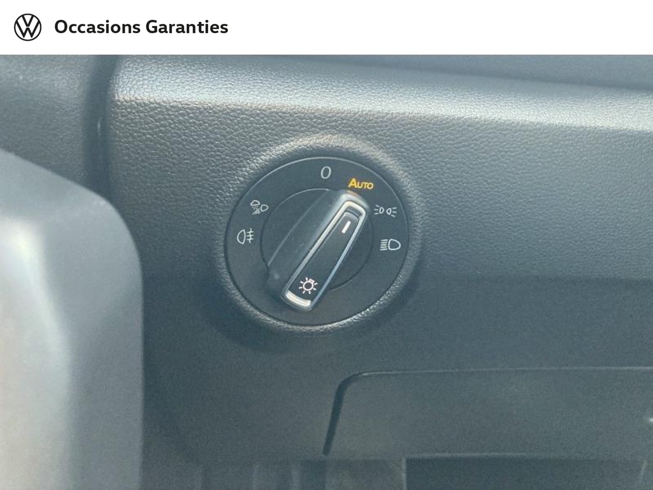 Voitures occasions VOLKSWAGEN T-ROC Style Villeneuve-d'Ascq