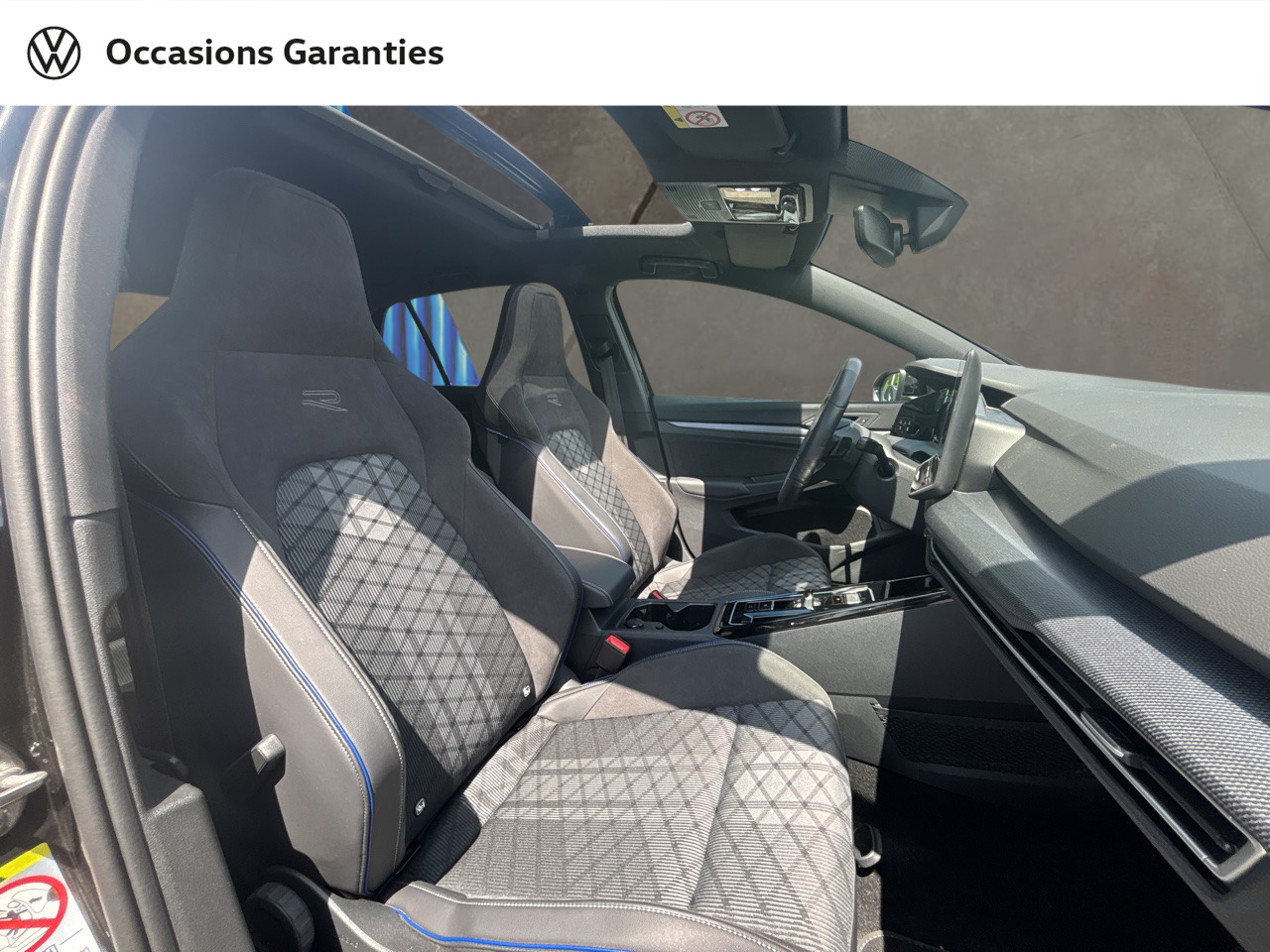 Voitures occasions VOLKSWAGEN GOLF R-Line Thionville