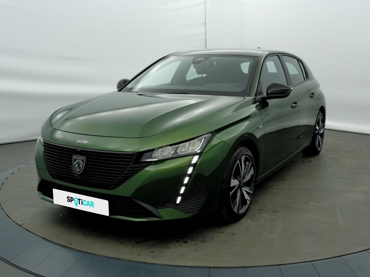 PHEV 180ch Active Pack e-EAT8