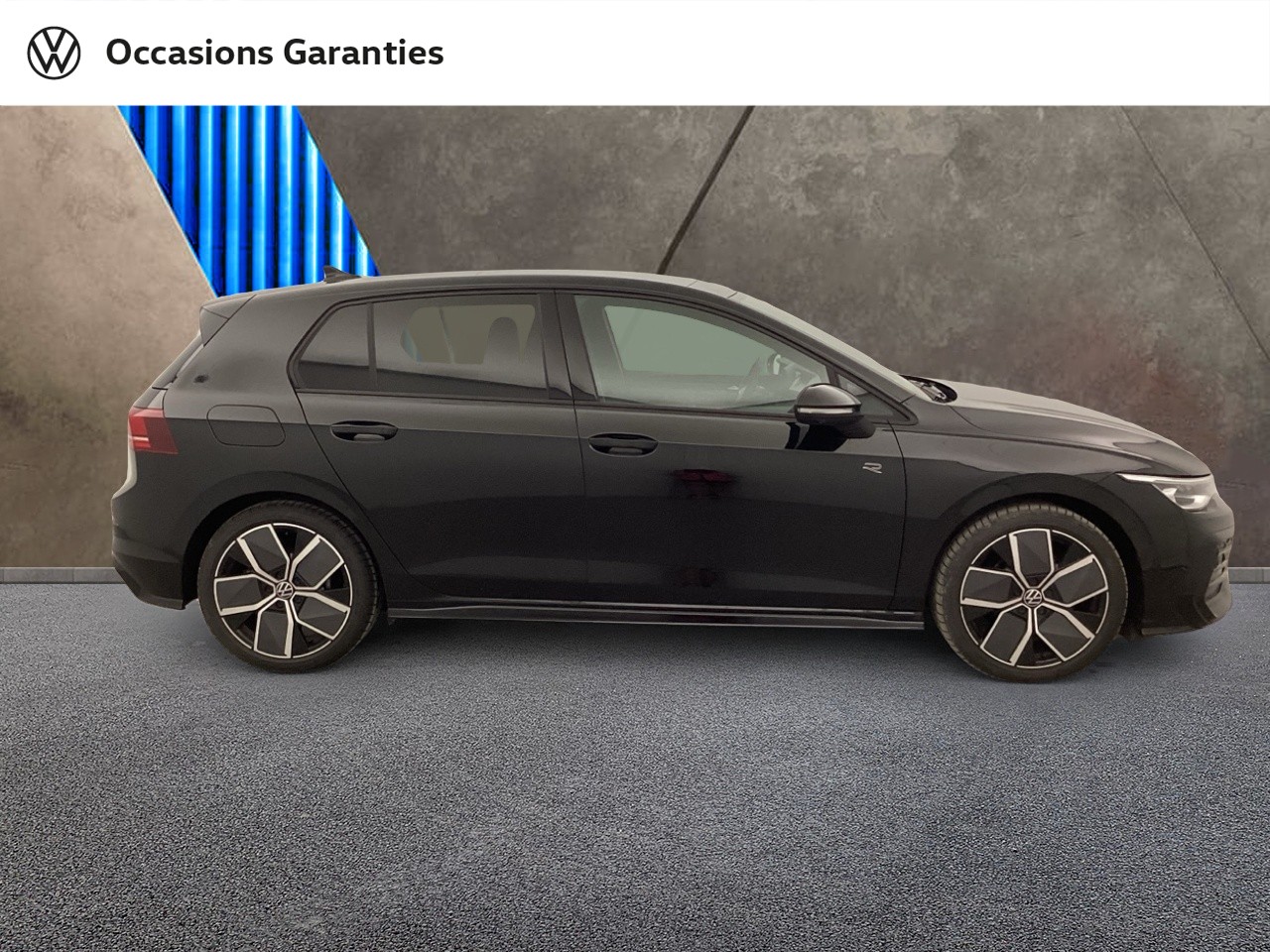 Voitures occasions VOLKSWAGEN GOLF R-Line Nice