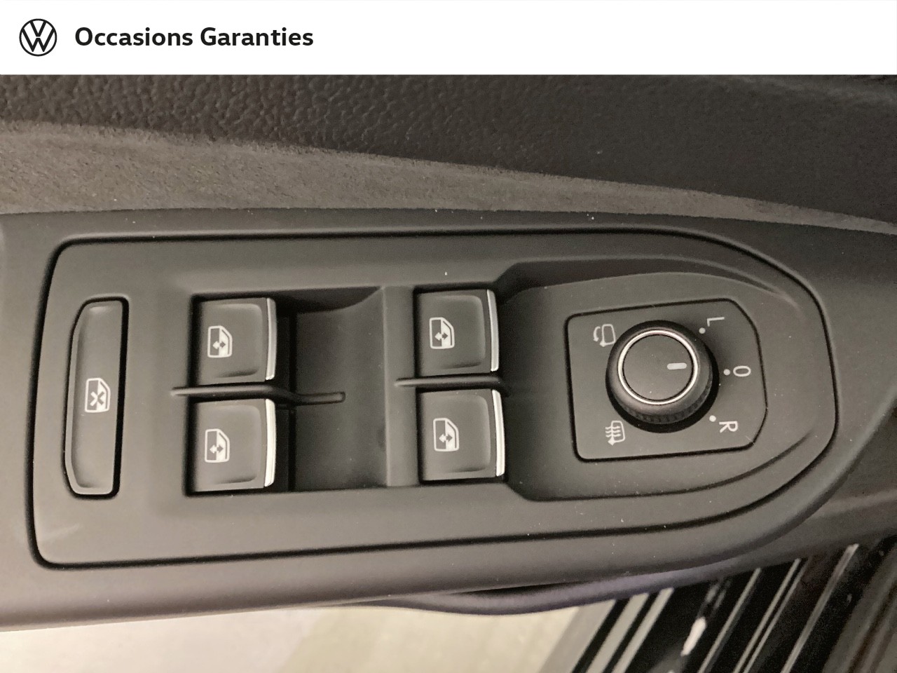 Voitures occasions VOLKSWAGEN GOLF R-Line Nice