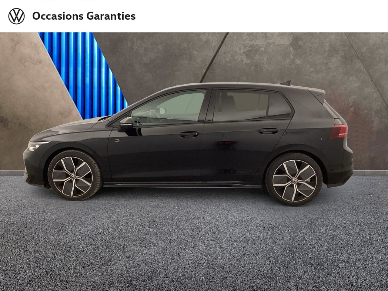 Voitures occasions VOLKSWAGEN GOLF R-Line Nice