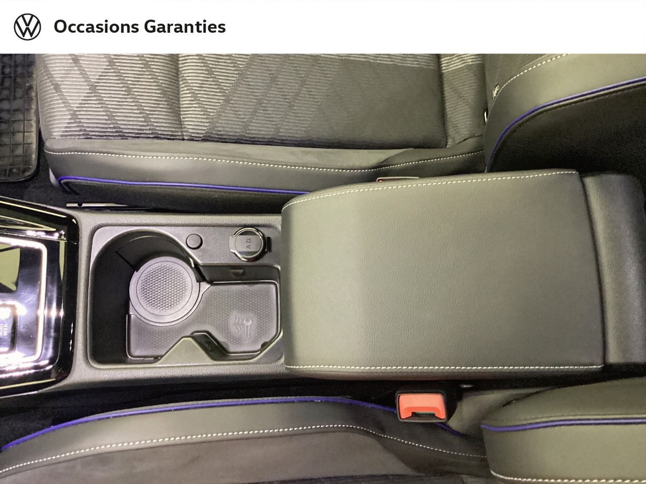 Voitures occasions VOLKSWAGEN GOLF R-Line Nice