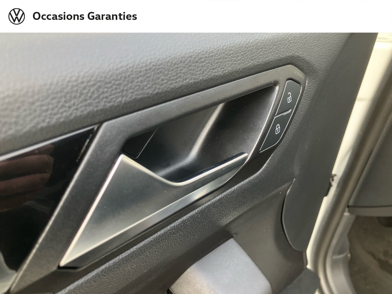 Voitures occasions VOLKSWAGEN T-Roc Cabriolet R-Line Villeneuve-d'Ascq