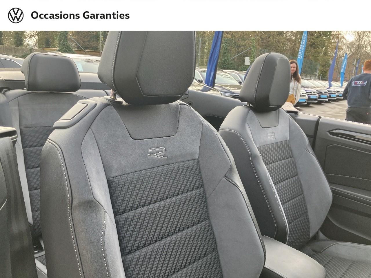 Voitures occasions VOLKSWAGEN T-Roc Cabriolet R-Line Villeneuve-d'Ascq