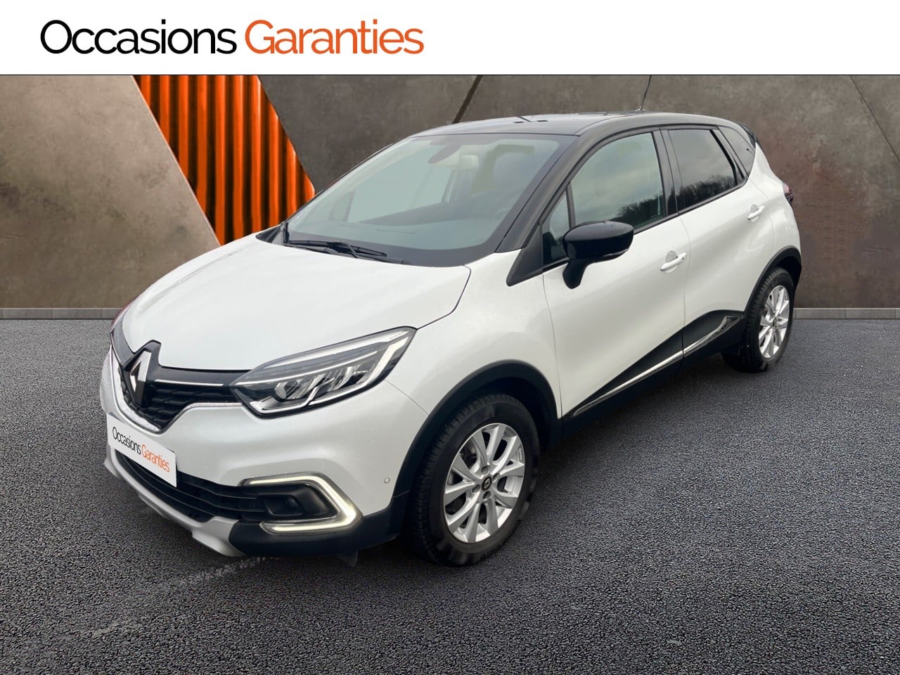 Voitures occasions RENAULT CAPTUR Intens Metz