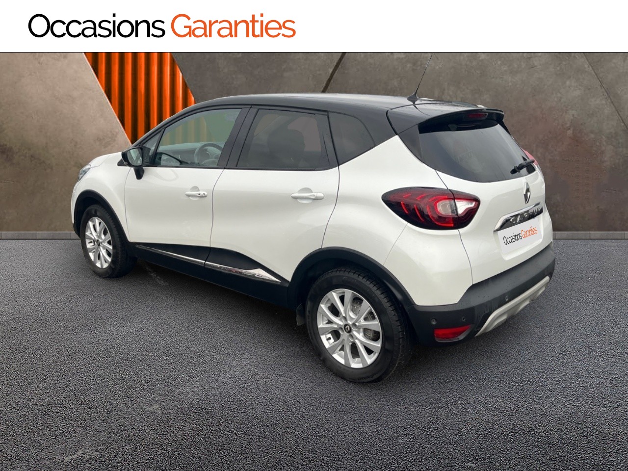 Voitures occasions RENAULT CAPTUR Intens Metz
