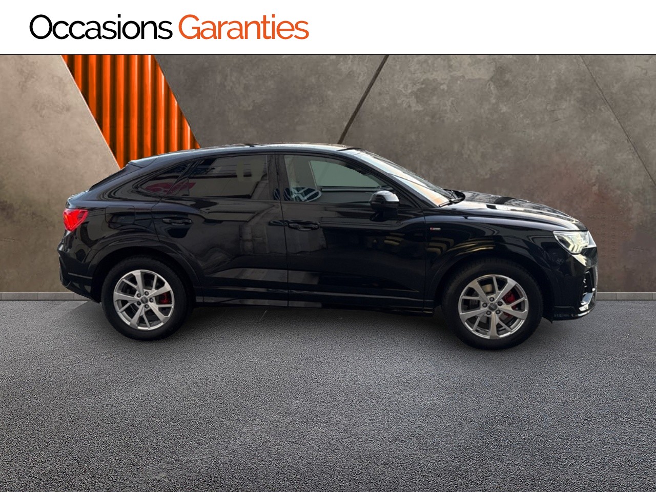 Voitures occasions Audi Q3 Sportback S line Paris