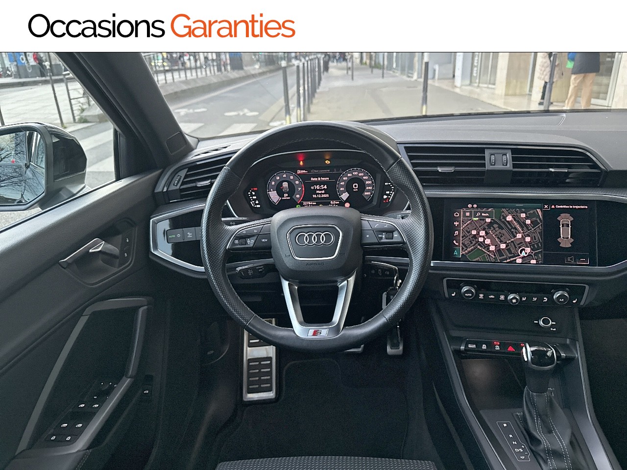 Voitures occasions Audi Q3 Sportback S line Paris