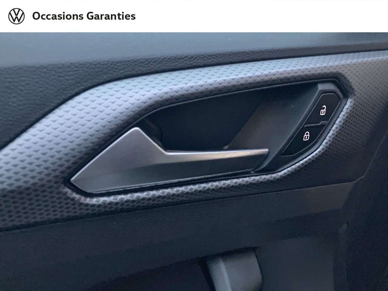 Voitures occasions VOLKSWAGEN T-CROSS Active Villeneuve-d'Ascq