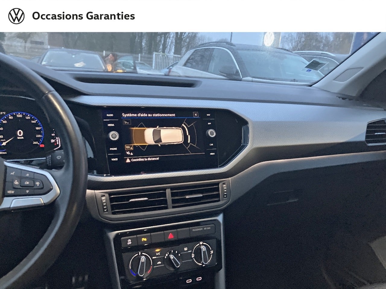 Voitures occasions VOLKSWAGEN T-CROSS Active Villeneuve-d'Ascq