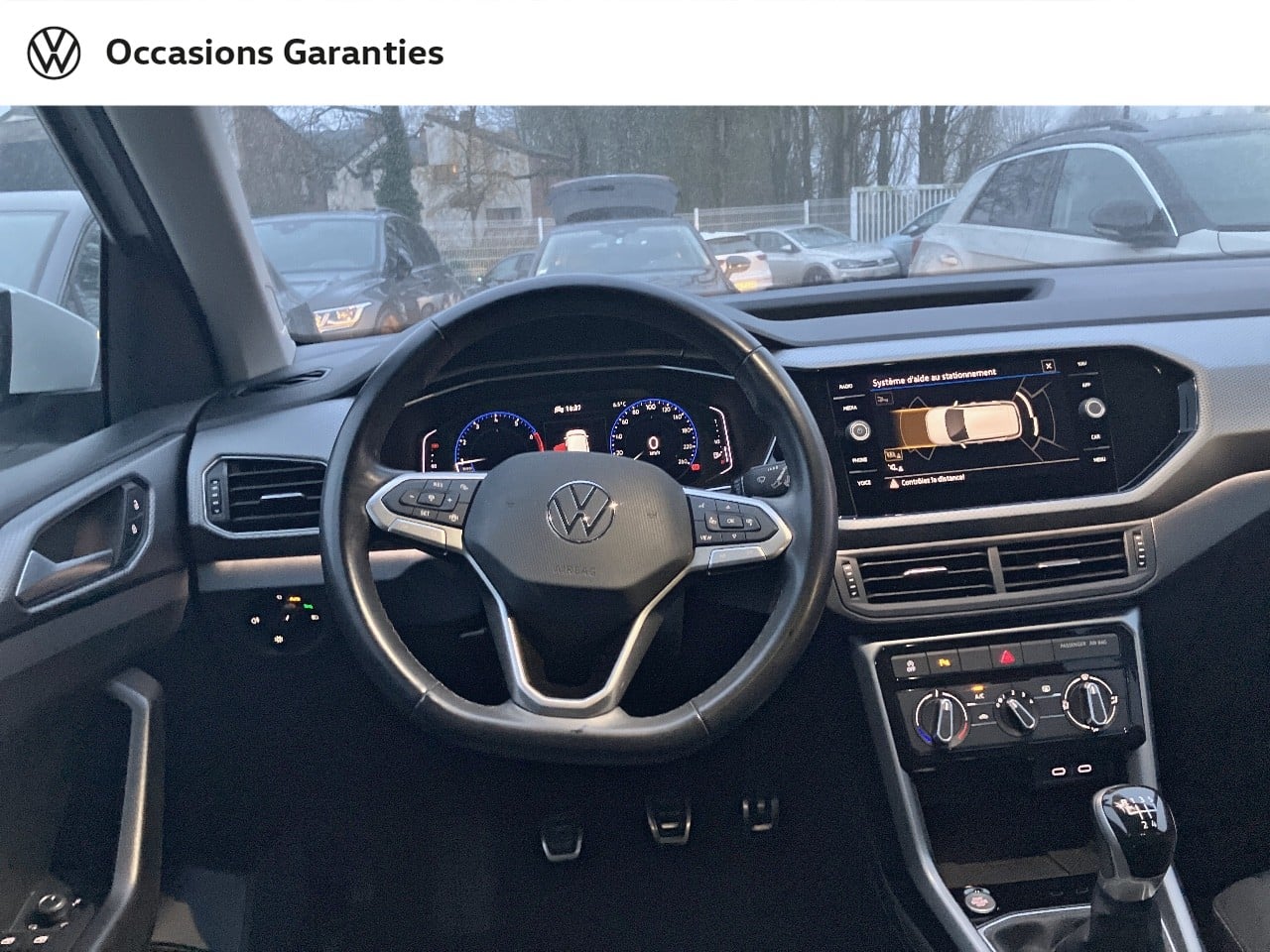 Voitures occasions VOLKSWAGEN T-CROSS Active Villeneuve-d'Ascq