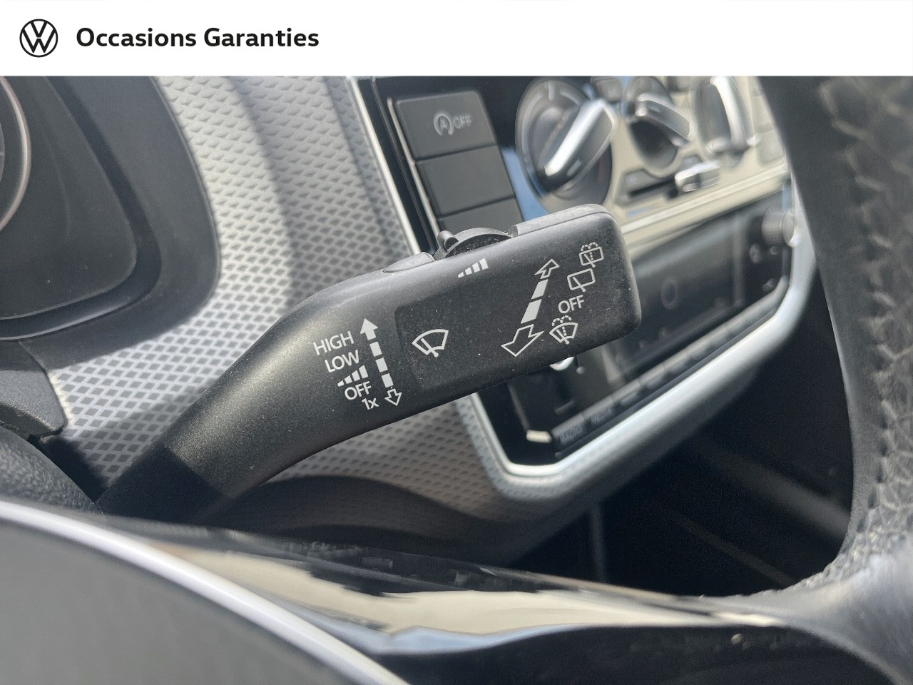 Voitures occasions VOLKSWAGEN up! Active Saint-Grégoire