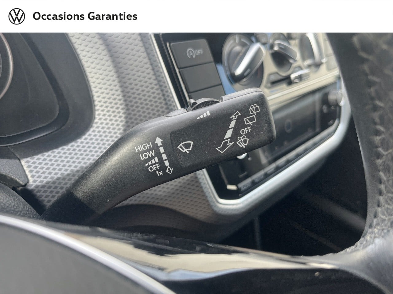 Voitures occasions VOLKSWAGEN up! Active Saint-Grégoire