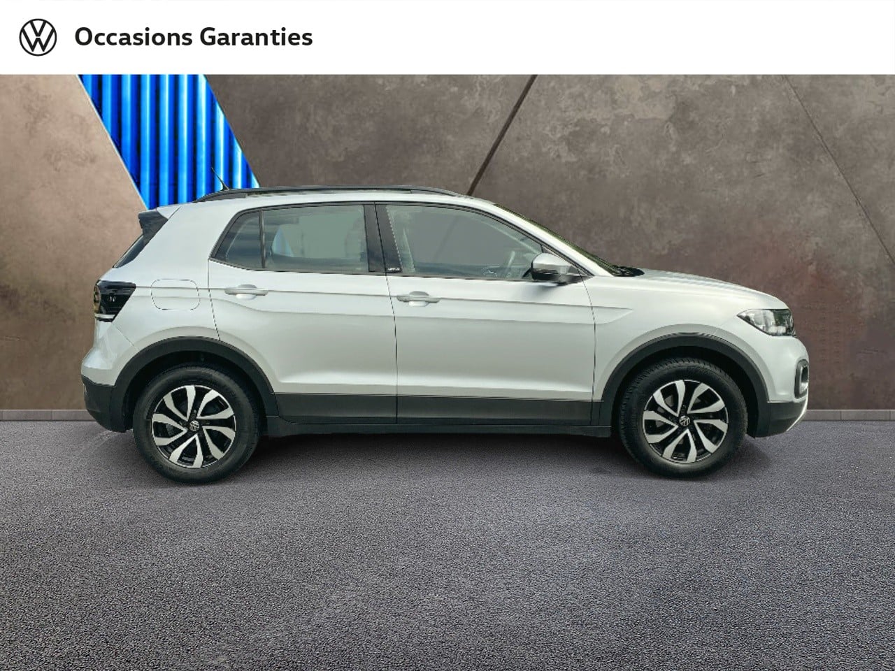Voitures occasions VOLKSWAGEN T-CROSS Active Rezé