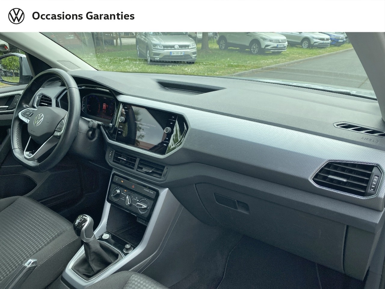 Voitures occasions VOLKSWAGEN T-CROSS Active Rezé