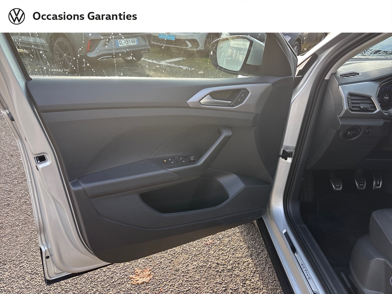 Voitures occasions VOLKSWAGEN T-CROSS Active Thionville